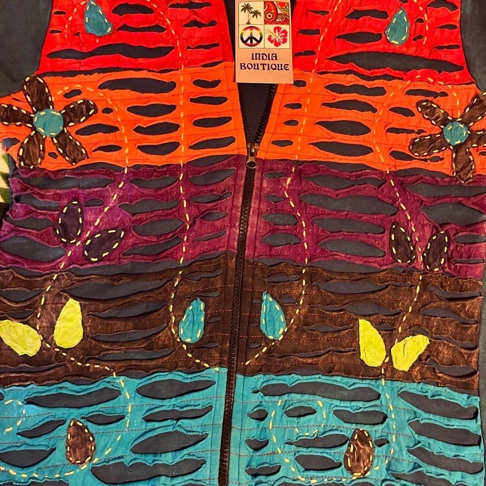 India Boutique Colorful Hooded Jacket with Embroidered and Cut Designs NWT - Picture 4 of 4